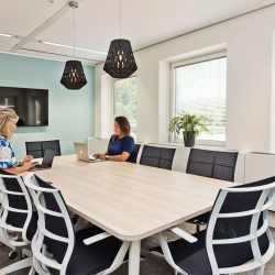 Perla-ontwerpt-spreekkamer-OfficeZ-Startbaan-Amstelveen-1723024899.jpg