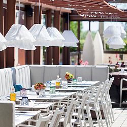 tempo-vivace-pendant-lamp-by-arturo-alvarez-restaurant-lighting-mas-guso-outdoor-terrace-1650889394.jpg